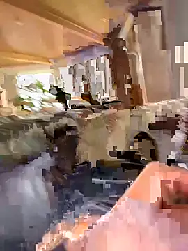 hannes256102 online show from March 26, 2026, 12:58 pm