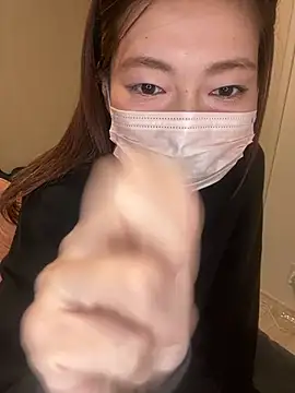 Snapshot of rin_rin_rin_rin chatting on February 1, 2026, 7:06 am rin rin rin rin online show from February 1, 2026, 7:06 am