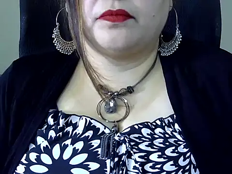 Soniya Sha online show from February 18, 2026, 8:22 am