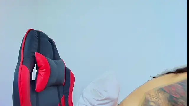 Snapshot of sara_santana__ chatting on February 13, 2026, 3:17 am sara santana online show from February 13, 2026, 3:17 am