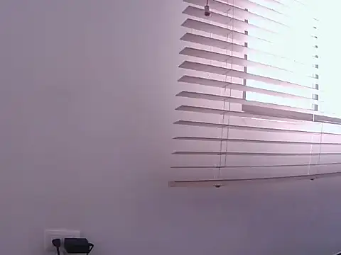 Fernanda andrew online show from March 13, 2026, 4:45 pm