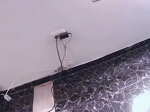 Fernanda andrew online show from April 1, 2026, 3:53 pm