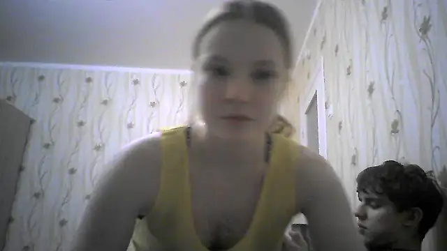 EvgeniyXAnna online show from February 19, 2026, 7:44 pm