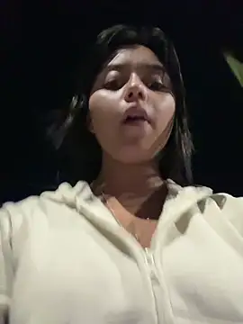 EvaniaBlu online show from January 17, 2026, 2:26 am