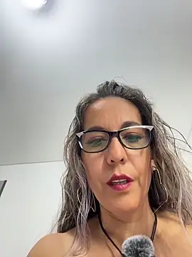 Snapshot of sandrafarrely chatting on March 20, 2026, 12:55 am sandrafarrely online show from March 20, 2026, 12:55 am