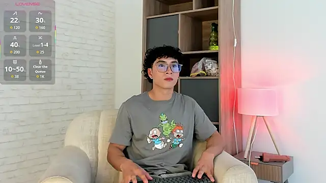 LittleMya  online show from January 8, 2026, 7:53 pm