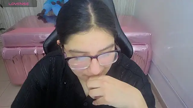 eva smit t online show from February 24, 2026, 2:45 am