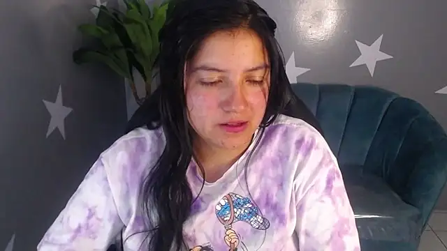 Snapshot of eva_smit_t chatting on December 4, 2025, 4:44 am eva smit t online show from December 4, 2025, 4:44 am