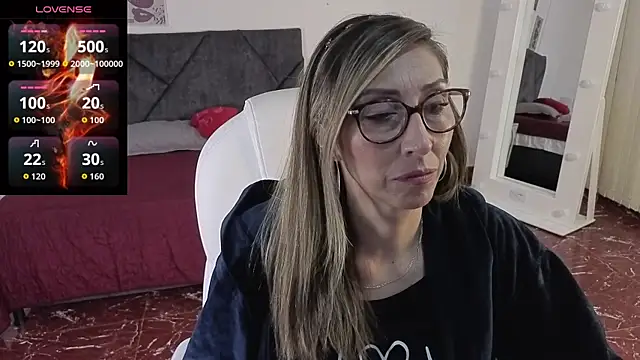 Scarlett 079 online show from April 7, 2026, 11:56 am