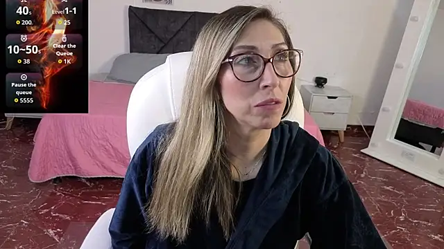 Scarlett 079 online show from April 17, 2026, 11:46 am