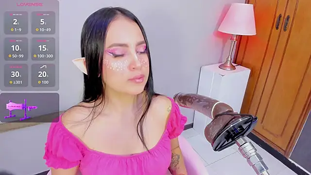 Snapshot of antonella_guzman_ chatting on February 7, 2026, 7:55 pm antonella guzman online show from February 7, 2026, 7:55 pm