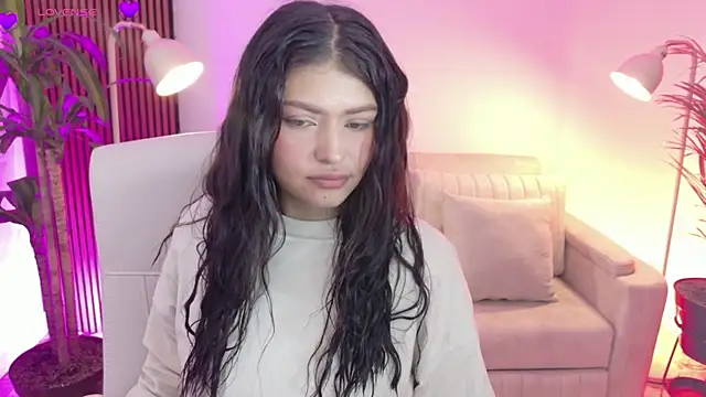 Snapshot of victoria___moon chatting on January 13, 2026, 1:15 pm victoria moon online show from January 13, 2026, 1:15 pm