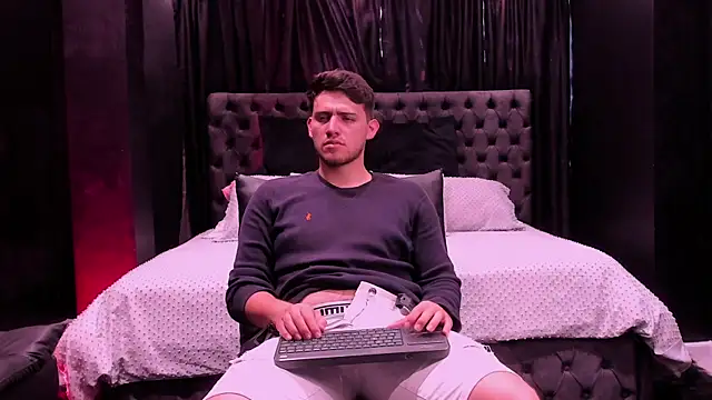 big  friends online show from March 16, 2026, 8:33 pm