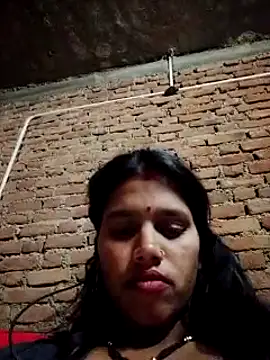 Snapshot of Misthi_hot chatting on February 4, 2026, 12:33 pm Misthi hot online show from February 4, 2026, 12:33 pm