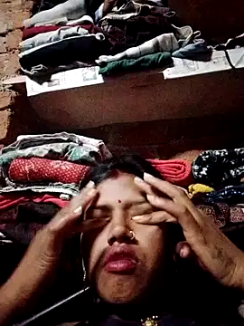 Snapshot of Misthi_hot chatting on February 12, 2026, 12:32 am Misthi hot online show from February 12, 2026, 12:32 am