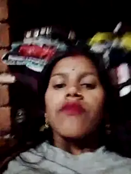 Snapshot of Misthi_hot chatting on February 18, 2026, 1:07 pm Misthi hot online show from February 18, 2026, 1:07 pm