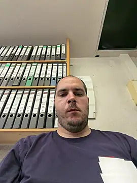 GeilerFinn95 online show from June 17, 2026, 4:50 pm