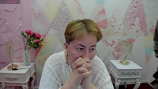 Snapshot of Velisa_bella1 chatting on December 4, 2025, 11:31 am Velisa bella1 online show from December 4, 2025, 11:31 am