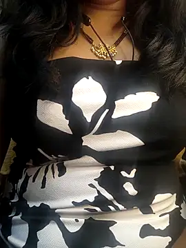 Preeti345 online show from March 16, 2026, 5:44 am