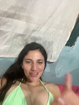 Snapshot of Marestrella-25 chatting on February 8, 2026, 1:36 am Marestrella-25 online show from February 8, 2026, 1:36 am