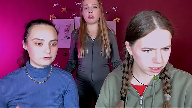 jenna elayne online show from December 20, 2025, 10:07 am