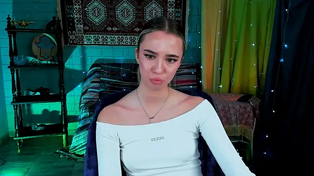 KimPorins online show from April 7, 2026, 12:40 pm