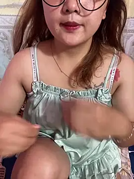 Snapshot of Samsam-006 chatting on July 9, 2026, 3:07 am Samsam-006 online show from July 9, 2026, 3:07 am