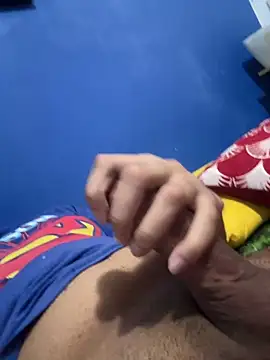 Snapshot of Edaysw chatting on December 4, 2025, 2:05 pm Edaysw online show from December 4, 2025, 2:05 pm