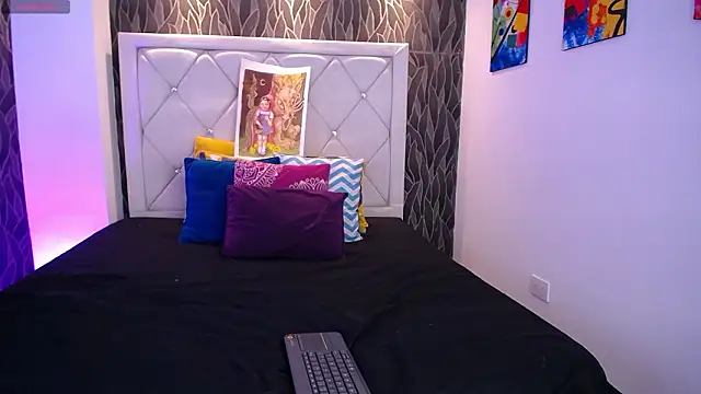 Snapshot of Kat_Cute chatting on February 28, 2026, 4:34 am Kat Cute online show from February 28, 2026, 4:34 am