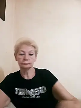 Snapshot of Calypso-Loove chatting on May 31, 2026, 7:14 am Calypso-Loove online show from May 31, 2026, 7:14 am