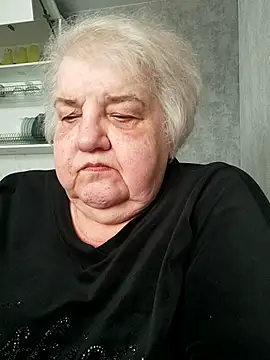 HapinessLovee online show from March 10, 2026, 8:29 am