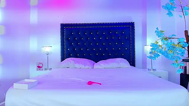 Snapshot of Velora_nigth chatting on January 16, 2026, 11:03 am Velora nigth online show from January 16, 2026, 11:03 am