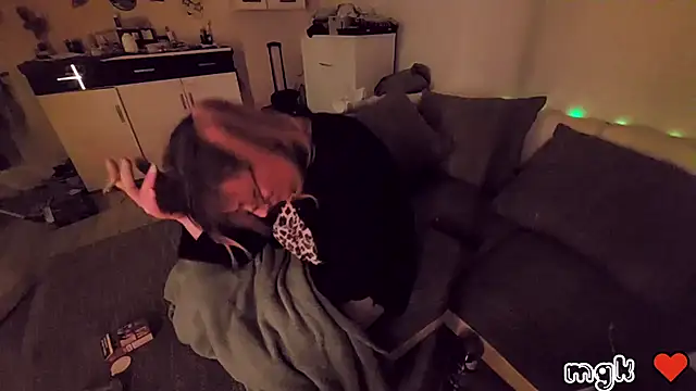 mindfvkc online show from January 12, 2026, 2:51 am