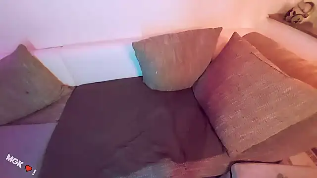 mindfvkc online show from March 30, 2026, 2:57 am