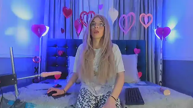 Lis Pearson online show from February 6, 2026, 2:51 am