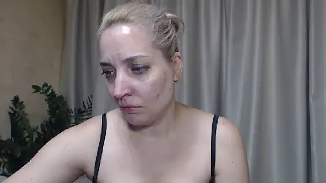 sweetpussy online show from September 21, 2025, 1:38 pm