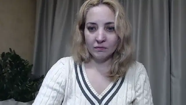 Snapshot of sweetpussy chatting on February 3, 2026, 4:12 pm sweetpussy online show from February 3, 2026, 4:12 pm