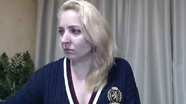 Snapshot of sweetpussy chatting on April 10, 2026, 1:40 pm sweetpussy online show from April 10, 2026, 1:40 pm