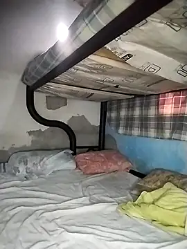 AngelGR 23CM online show from December 4, 2025, 9:25 pm