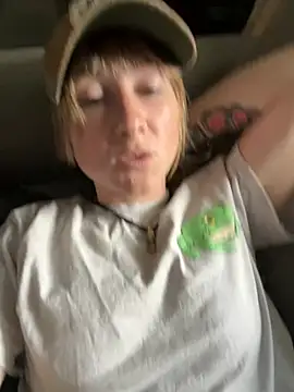 alluringpixie online show from March 9, 2026, 4:10 pm