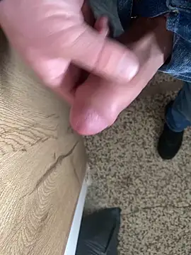 VIP9696 online show from March 15, 2026, 9:38 am