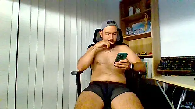 marcob92 online show from December 5, 2025, 3:49 am