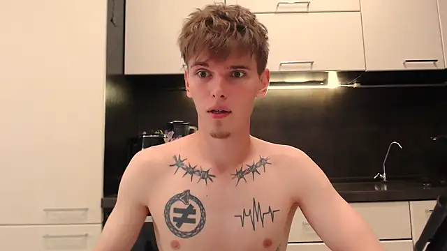 Fredd Xanders online show from August 1, 2026, 4:38 pm