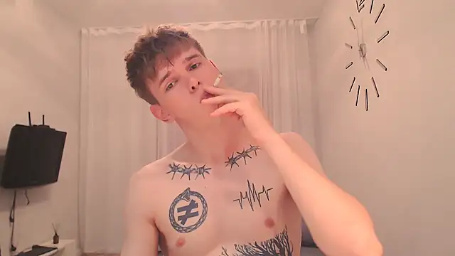 Fredd Xanders online show from July 1, 2026, 6:41 pm