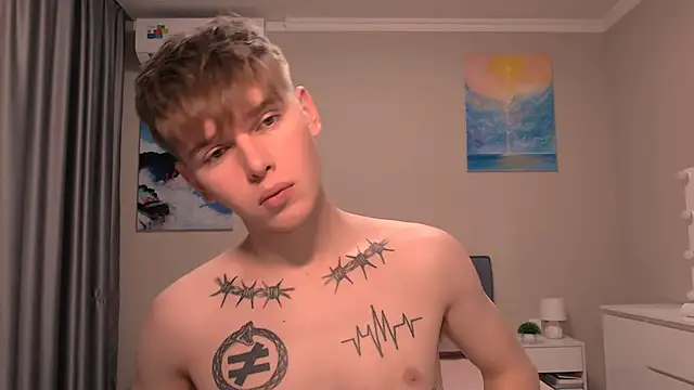 Fredd Xanders online show from December 15, 2025, 11:10 pm