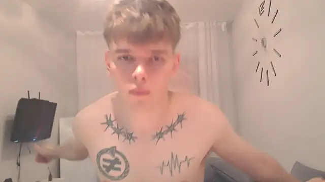 Fredd Xanders online show from June 16, 2026, 10:48 am