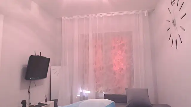 Fredd Xanders online show from June 5, 2026, 2:27 am
