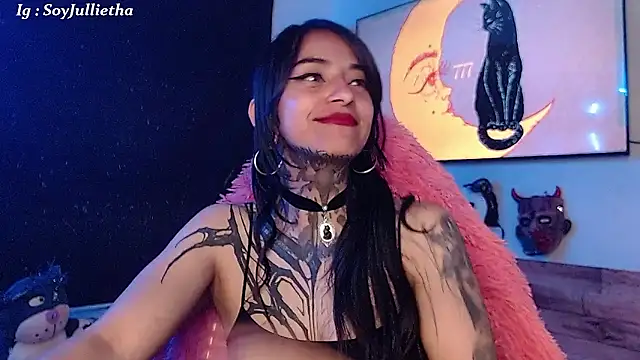 Snapshot of Julls420_ chatting on January 9, 2026, 3:46 am Julls420 online show from January 9, 2026, 3:46 am