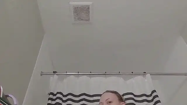 SpiderRose online show from February 7, 2026, 5:15 am