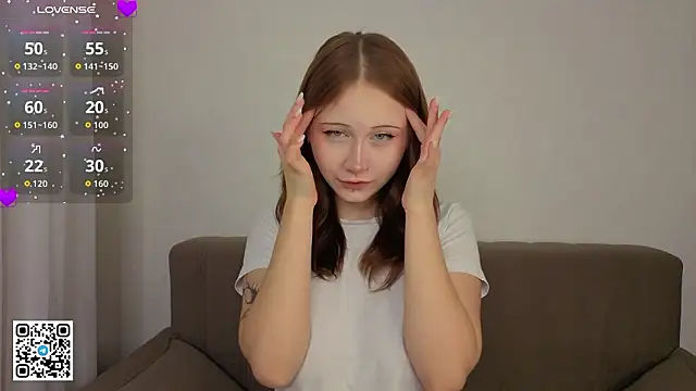 EvaaAnderson online show from February 9, 2026, 5:05 am